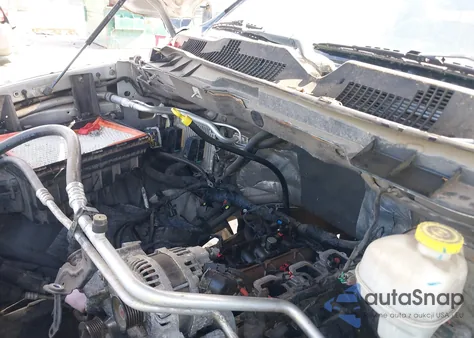 2015 Ram 1500 Tradesman z USA, uszkodzony, nr VIN 3C6JR7DT1FG560385